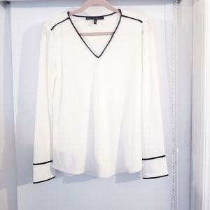 WHBM White Long Sleeve Blouse sz M great condition